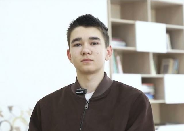 Максим, Свердловская область